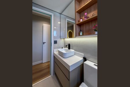 Apartamento à venda com 85m², 3 quartos e 1 vaga Apartamento à venda com 85m², 3 quartos e 1 vagaBanheiro da Suíte