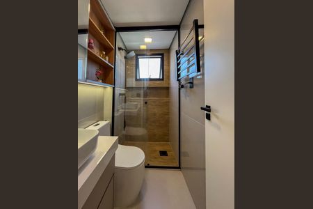 Apartamento à venda com 85m², 3 quartos e 1 vaga Apartamento à venda com 85m², 3 quartos e 1 vagaBanheiro da Suíte
