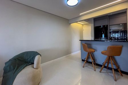 Apartamento à venda com 85m², 3 quartos e 1 vaga Apartamento à venda com 85m², 3 quartos e 1 vagaSala
