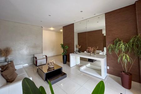 Apartamento à venda com 85m², 3 quartos e 1 vaga Apartamento à venda com 85m², 3 quartos e 1 vagaHall social