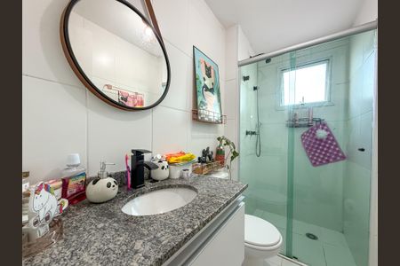 Apartamento à venda com 62m², 2 quartos e 1 vaga Apartamento à venda com 62m², 2 quartos e 1 vagaBanheiro