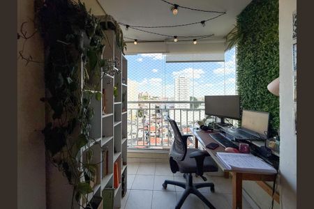 Apartamento à venda com 62m², 2 quartos e 1 vaga Apartamento à venda com 62m², 2 quartos e 1 vagaVaranda