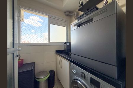 Apartamento à venda com 62m², 2 quartos e 1 vaga Apartamento à venda com 62m², 2 quartos e 1 vagaÁrea de Serviço