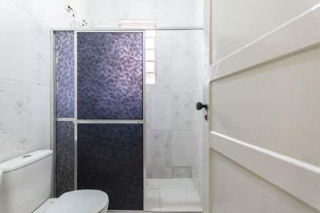 Apartamento para alugar com 60m², 2 quartos e sem vagaBanheiro