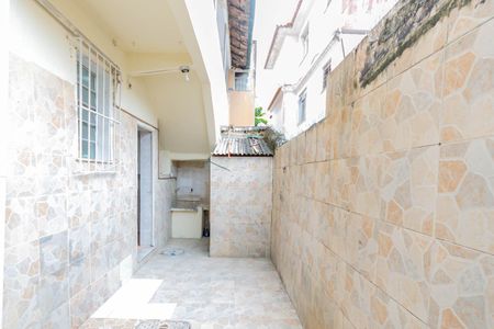Apartamento para alugar com 60m², 2 quartos e sem vagaÁrea externa