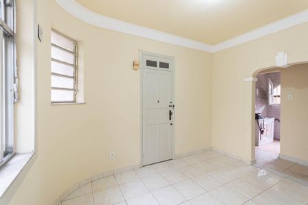 Apartamento para alugar com 60m², 2 quartos e sem vagaSala