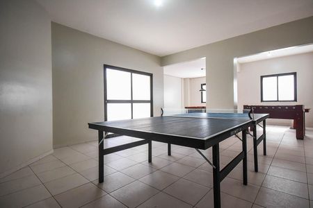 Apartamento à venda com 69m², 2 quartos e 1 vaga Apartamento à venda com 69m², 2 quartos e 1 vagaSalão de Jogos
