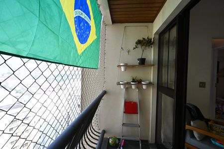 Apartamento à venda com 69m², 2 quartos e 1 vagaVaranda