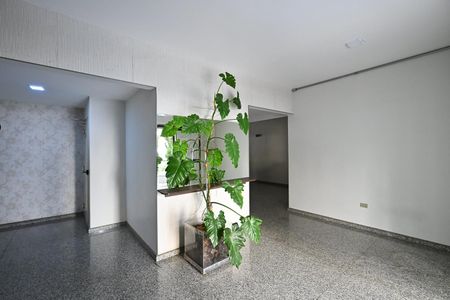 Apartamento à venda com 69m², 2 quartos e 1 vagaHall Social