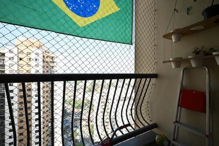 Varanda de apartamento à venda com 2 quartos, 69m² em Jardim Henriqueta, Taboão da Serra