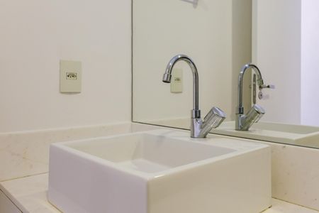Apartamento à venda com 93m², 3 quartos e 2 vagasBanheiro da Suíte 1