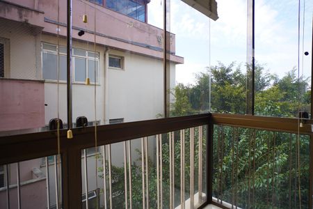 Varanda  de apartamento para alugar com 1 quarto, 42m² em Passo D’areia, Porto Alegre