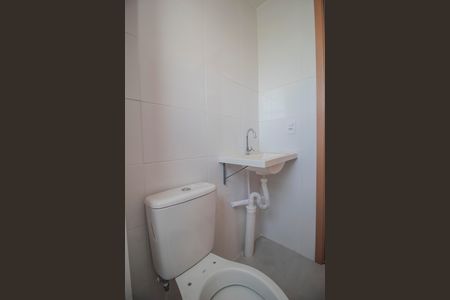 Apartamento à venda com 40m², 2 quartos e 1 vaga Apartamento à venda com 40m², 2 quartos e 1 vagaBanheiro