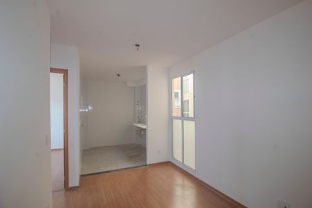 Sala de apartamento à venda com 2 quartos, 40m² em Cavalhada, Porto Alegre