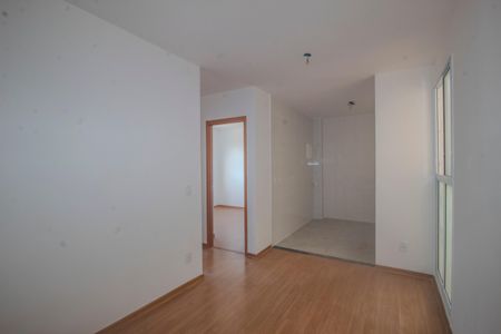 Sala de apartamento à venda com 2 quartos, 40m² em Cavalhada, Porto Alegre