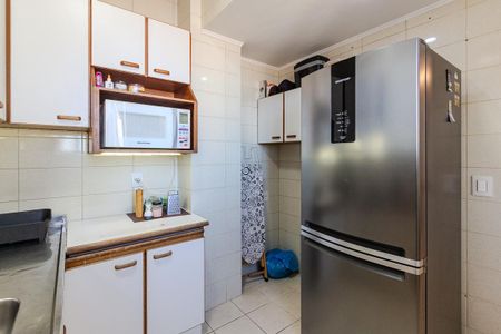 Apartamento à venda com 112m², 2 quartos e 1 vaga Apartamento à venda com 112m², 2 quartos e 1 vagaCozinha e Área de Serviço