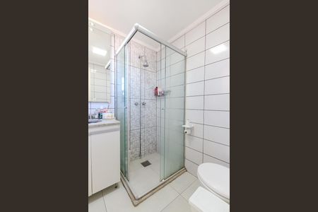 Apartamento à venda com 112m², 2 quartos e 1 vaga Apartamento à venda com 112m², 2 quartos e 1 vagaBanheiro da Suíte