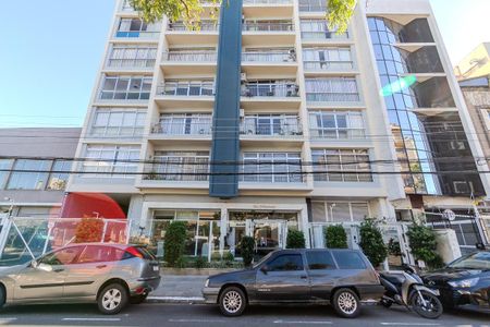 Apartamento à venda com 112m², 2 quartos e 1 vaga Apartamento à venda com 112m², 2 quartos e 1 vagaFachada