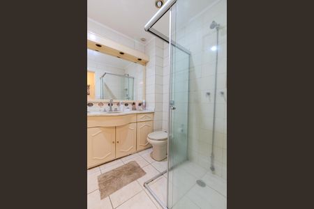 Apartamento à venda com 112m², 2 quartos e 1 vaga Apartamento à venda com 112m², 2 quartos e 1 vagaBanheiro Social