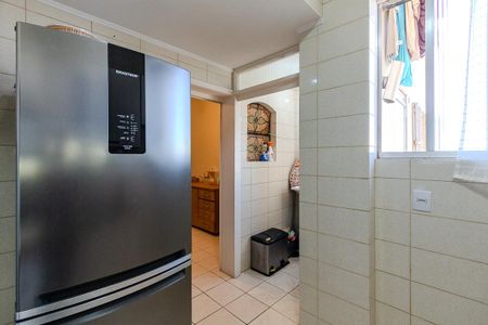 Apartamento à venda com 112m², 2 quartos e 1 vaga Apartamento à venda com 112m², 2 quartos e 1 vagaCozinha e Área de Serviço