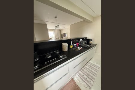 Apartamento para alugar com 104m², 3 quartos e 2 vagasCozinha