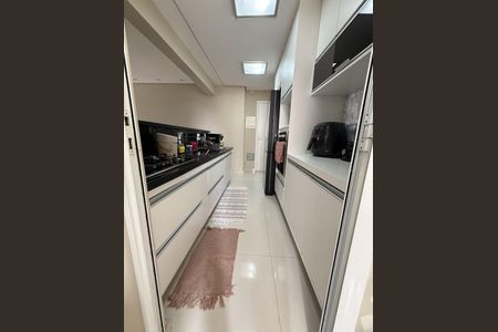 Apartamento para alugar com 104m², 3 quartos e 2 vagasCozinha