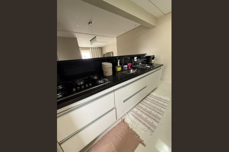 Apartamento para alugar com 104m², 3 quartos e 2 vagasCozinha
