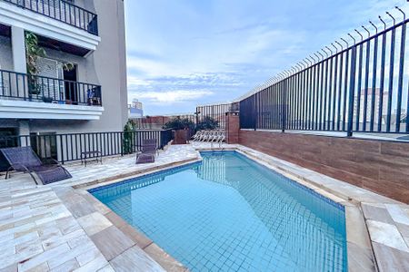 Apartamento à venda com 70m², 3 quartos e 2 vagasÁrea comum - Piscina