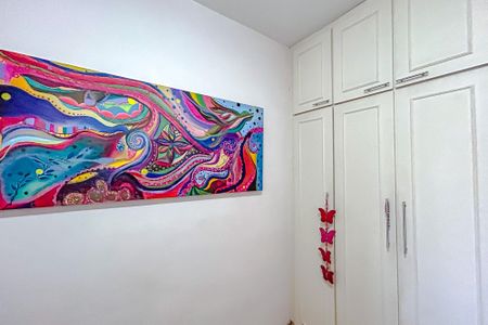 Apartamento à venda com 70m², 3 quartos e 2 vagasQuarto 2