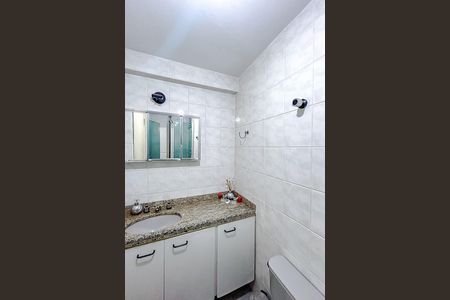 Apartamento à venda com 70m², 3 quartos e 2 vagasBanheiro