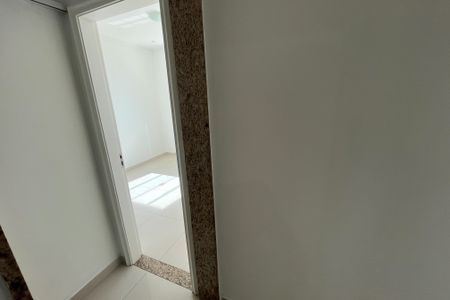 Casa para alugar com 230m², 3 quartos e sem vaga Casa para alugar com 230m², 3 quartos e sem vagacorredor
