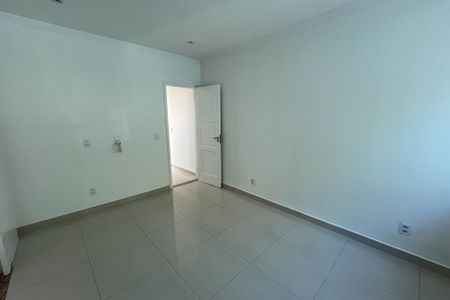 Casa para alugar com 230m², 3 quartos e sem vaga Casa para alugar com 230m², 3 quartos e sem vagaquarto 3