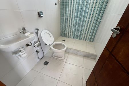 Casa para alugar com 230m², 3 quartos e sem vaga Casa para alugar com 230m², 3 quartos e sem vagabanheiro do terraço