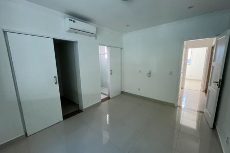 Casa para alugar com 230m², 3 quartos e sem vaga Casa para alugar com 230m², 3 quartos e sem vagaquarto 3