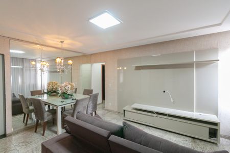 Apartamento para alugar com 110m², 3 quartos e 2 vagas