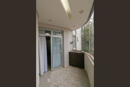 Apartamento para alugar com 110m², 3 quartos e 2 vagas