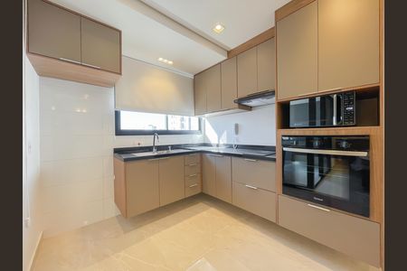 Cozinha de apartamento para alugar com 1 quarto, 39m² em Vila Quitauna, Osasco