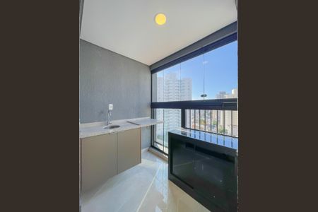 Sacada de apartamento para alugar com 1 quarto, 39m² em Vila Quitauna, Osasco
