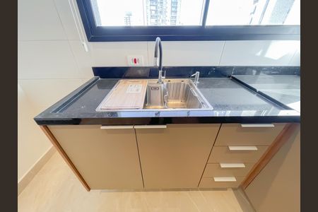 Cozinha de apartamento para alugar com 1 quarto, 39m² em Vila Quitauna, Osasco