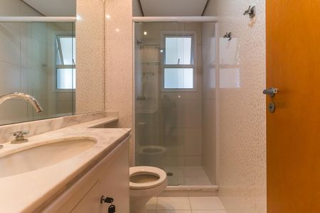 Apartamento para alugar com 70m², 2 quartos e 2 vagasBanheiro