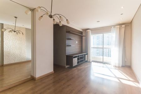 Apartamento para alugar com 70m², 2 quartos e 2 vagasSala