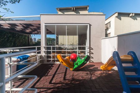 Apartamento para alugar com 70m², 2 quartos e 2 vagasÁrea comum - Playground