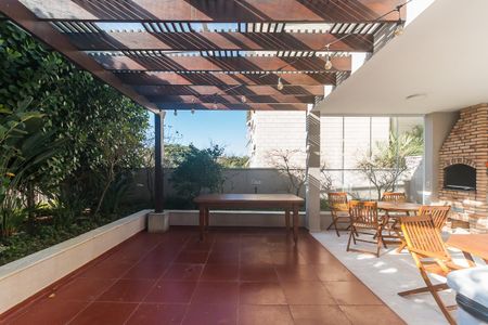 Apartamento para alugar com 70m², 2 quartos e 2 vagasÁrea comum - Churrasqueira