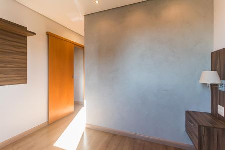 Apartamento para alugar com 70m², 2 quartos e 2 vagasQuarto 2 - Suíte
