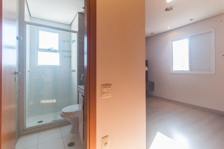 Apartamento para alugar com 70m², 2 quartos e 2 vagasQuarto 2 - Suíte