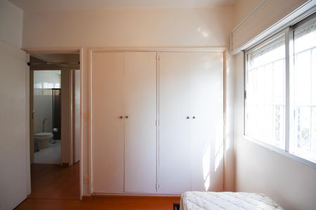 Apartamento para alugar com 76m², 2 quartos e 1 vagaQuarto 2