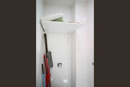 Apartamento para alugar com 76m², 2 quartos e 1 vagaBanheiro de serviço