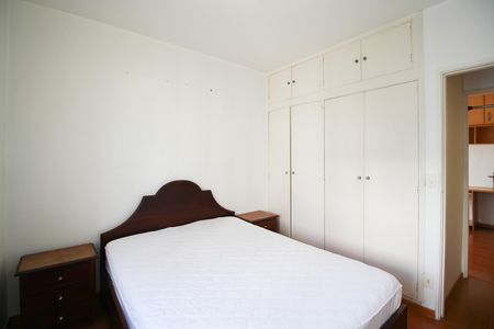 Apartamento para alugar com 76m², 2 quartos e 1 vagaQuarto 1