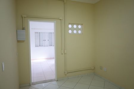 Casa para alugar com 2 quartos, 43m² em Vila Campo Grande, São Paulo