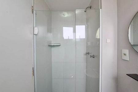 Banheiro  de apartamento à venda com 2 quartos, 50m² em Bairro dos Casa, São Bernardo do Campo